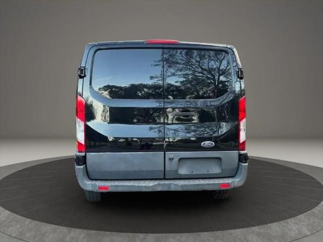 2017 Ford Transit Low Roof w/Sliding Side Door w/RWB Van 3D