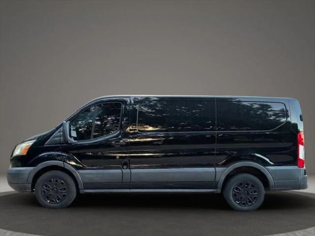 2017 Ford Transit Low Roof w/Sliding Side Door w/RWB Van 3D