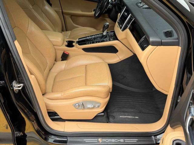 2018 Porsche Macan Sport Edition