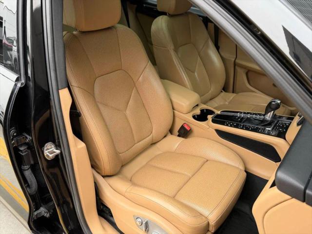 2018 Porsche Macan Sport Edition