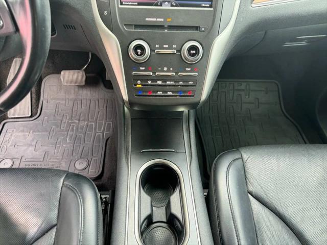 2015 Lincoln MKC Sport Utility 4D
