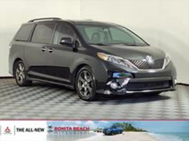 2017 Toyota Sienna SE Premium 8 Passenger for sale in Bonita Springs, FL