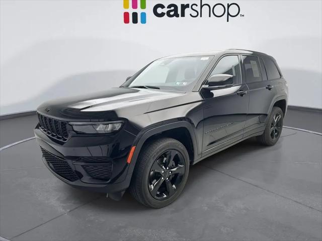 2023 Jeep Grand Cherokee Altitude 4x4 for sale in Cranberry Twp, PA
