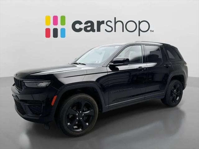 2023 Jeep Grand Cherokee Altitude 4x4 for sale in Cranberry Twp, PA