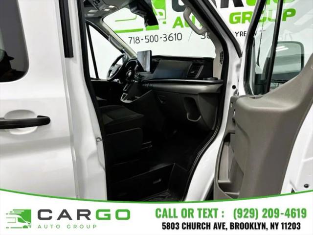 2022 Ford Transit-350 Passenger Van XLT