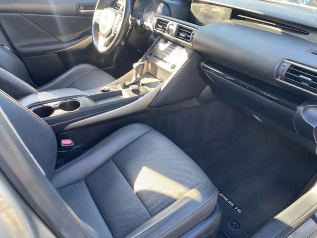 2019 Lexus IS 300 IS 300 Sedan 4D