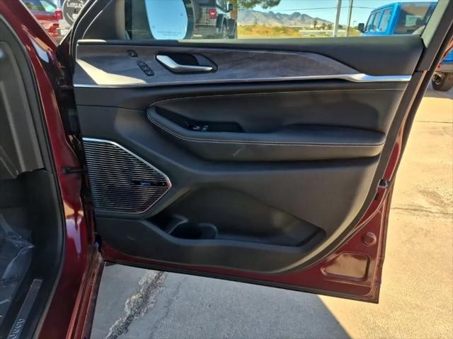 2024 Jeep Grand Cherokee Overland