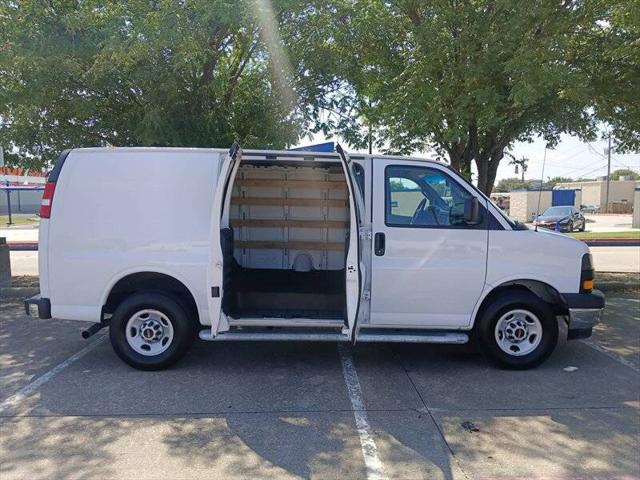 2022 GMC Savana Cargo RWD 2500 Regular Wheelbase Work Van