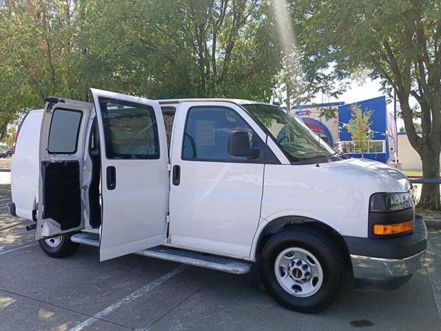 2022 GMC Savana Cargo RWD 2500 Regular Wheelbase Work Van
