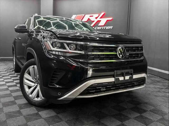 2020 Volkswagen Atlas Cross Sport 3.6L V6 SE w/Technology R-Line for sale in Newark, NJ