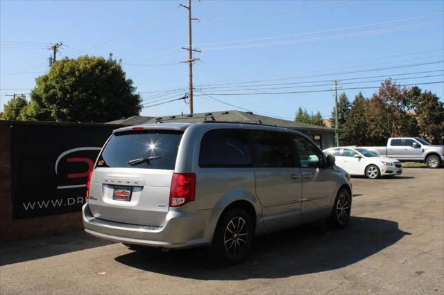 2017 Dodge Grand Caravan GT