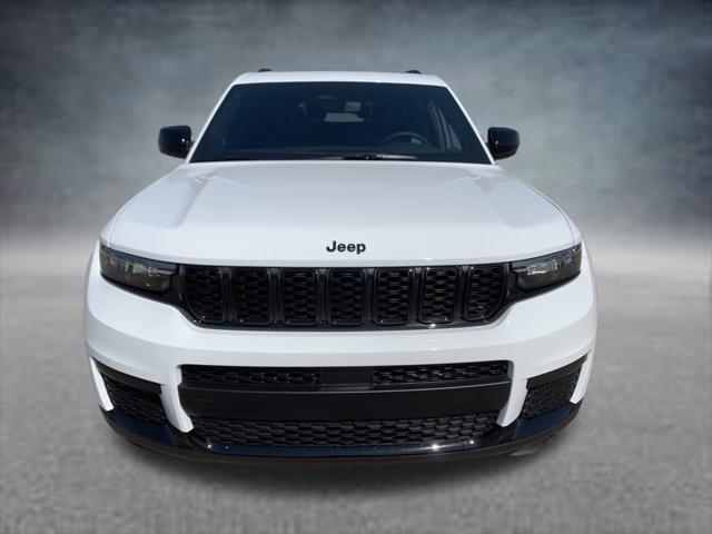 2025 Jeep Grand Cherokee GRAND CHEROKEE L ALTITUDE X 4X4