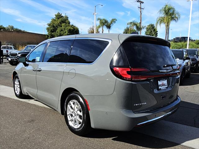 2025 Chrysler Pacifica PACIFICA SELECT