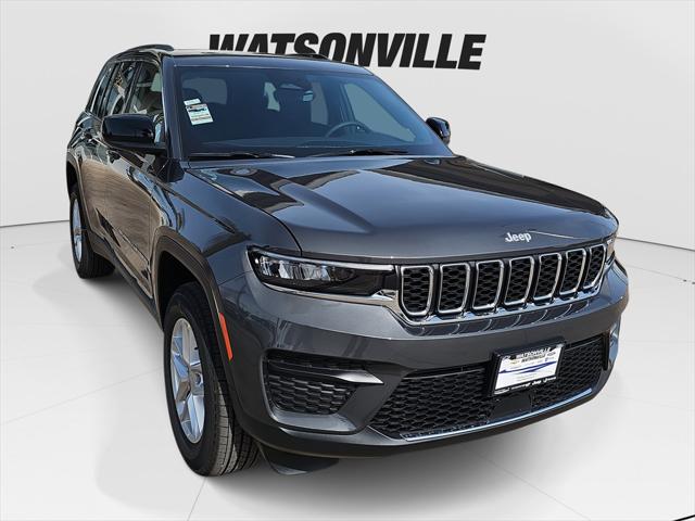 2025 Jeep Grand Cherokee GRAND CHEROKEE LAREDO X 4X2