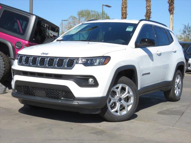 2025 Jeep Compass COMPASS LATITUDE 4X4