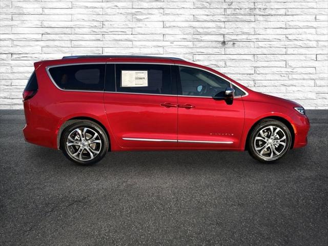 2025 Chrysler Pacifica PACIFICA PINNACLE