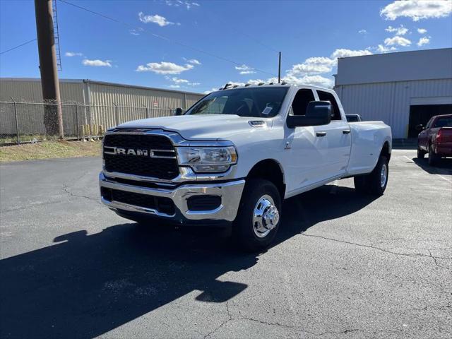 2024 RAM Ram 3500 RAM 3500 TRADESMAN CREW CAB 4X4 8 BOX