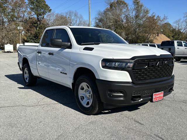 2025 RAM Ram 1500 RAM 1500 TRADESMAN QUAD CAB 4X4 64 BOX