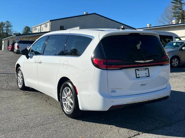 2025 Chrysler Pacifica PACIFICA SELECT
