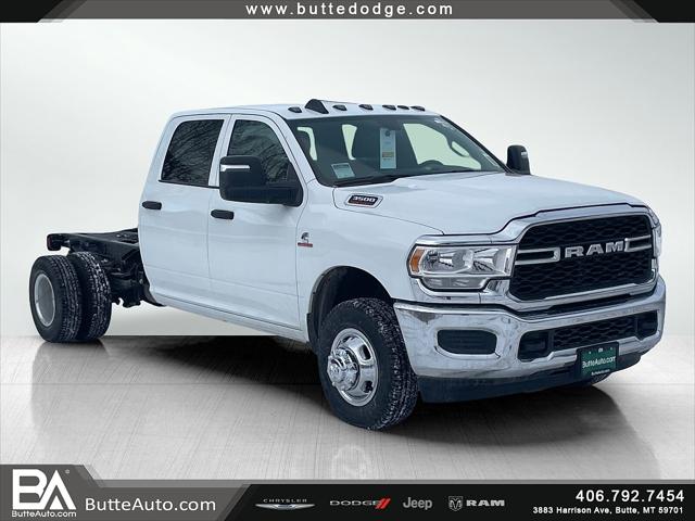 2024 RAM Ram 3500 Chassis Cab RAM 3500 TRADESMAN CREW CAB CHASSIS 4X4 60 CA 2024 RAM Ram 3500 Chassis Cab RAM 3500 TRADESMAN CREW CAB CHASSIS 4X4 60 CA