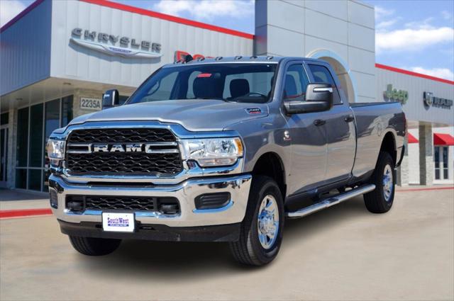 2024 RAM Ram 2500 RAM 2500 TRADESMAN CREW CAB 4X4 8 BOX