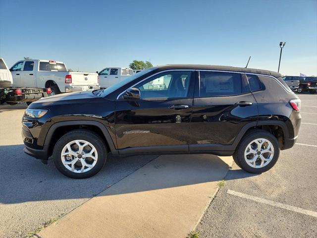 2025 Jeep Compass COMPASS SPORT 4X4