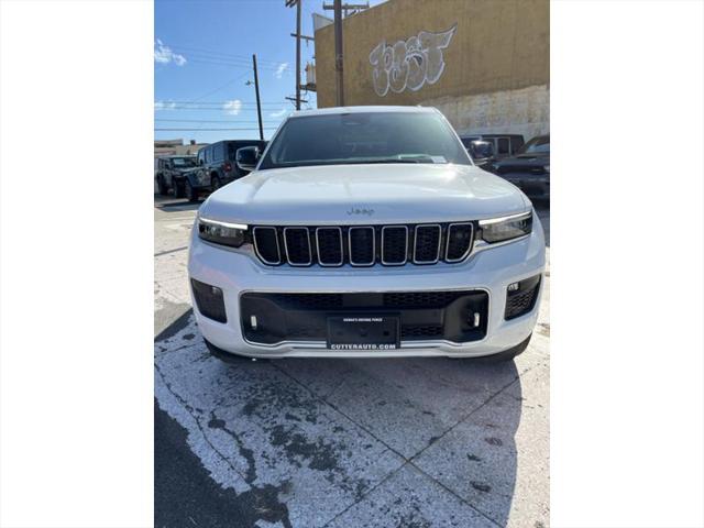 2025 Jeep Grand Cherokee GRAND CHEROKEE OVERLAND 4X4