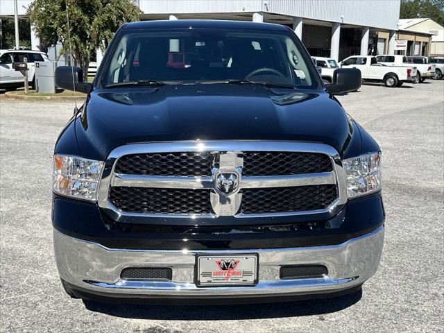 2024 RAM Ram 1500 Classic RAM 1500 CLASSIC TRADESMAN CREW CAB 4X2 57 BOX