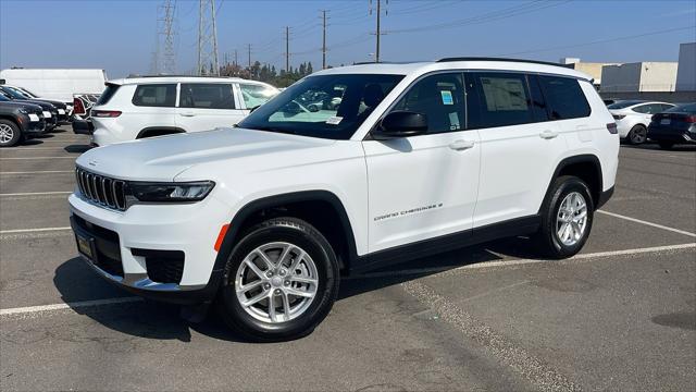 2025 Jeep Grand Cherokee GRAND CHEROKEE L LAREDO X 4X4