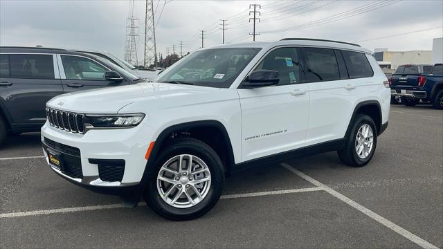 2025 Jeep Grand Cherokee GRAND CHEROKEE L LAREDO X 4X4