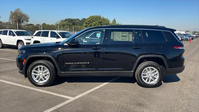 2025 Jeep Grand Cherokee GRAND CHEROKEE L LAREDO X 4X4
