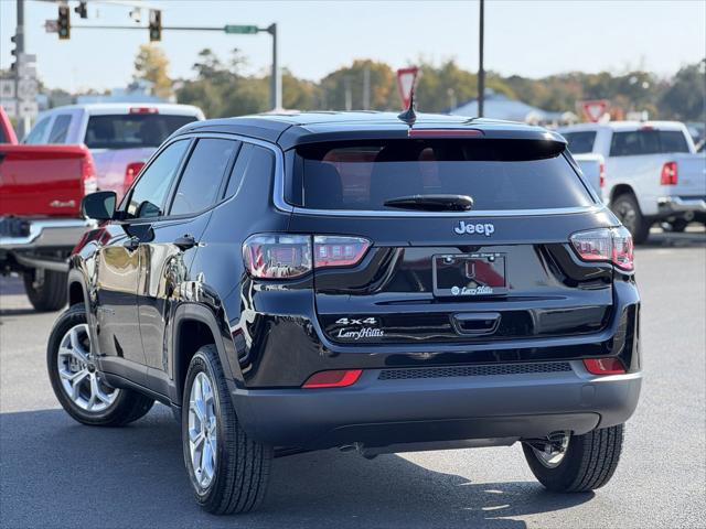 2025 Jeep Compass COMPASS SPORT 4X4