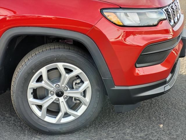 2025 Jeep Compass COMPASS SPORT 4X4