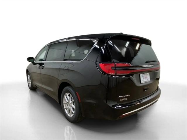 2025 Chrysler Pacifica PACIFICA SELECT