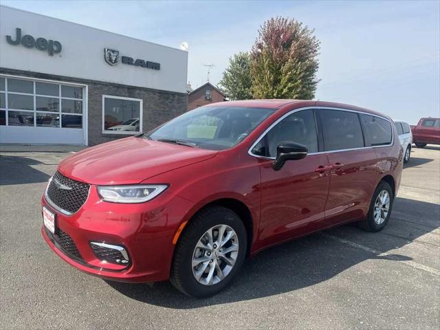 2025 Chrysler Pacifica PACIFICA SELECT AWD