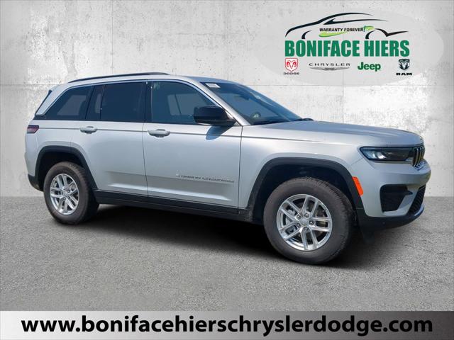 2025 Jeep Grand Cherokee GRAND CHEROKEE LAREDO X 4X2