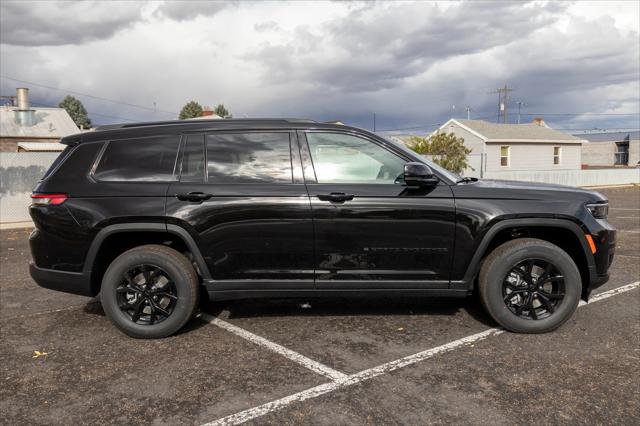 2025 Jeep Grand Cherokee GRAND CHEROKEE L ALTITUDE X 4X4