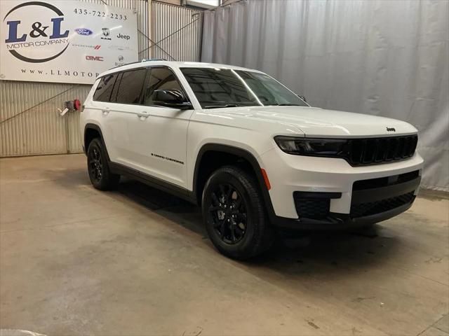 2025 Jeep Grand Cherokee GRAND CHEROKEE L ALTITUDE 4X4