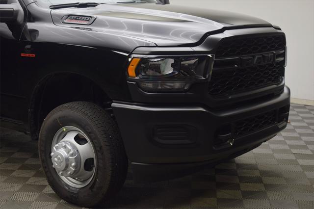 2024 RAM Ram 3500 RAM 3500 TRADESMAN CREW CAB 4X4 8 BOX