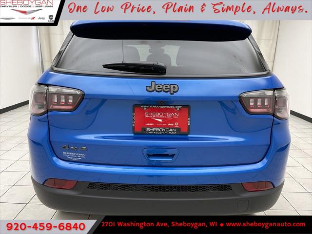 2025 Jeep Compass COMPASS LATITUDE 4X4