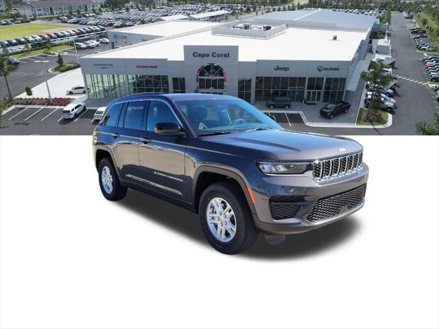 2025 Jeep Grand Cherokee GRAND CHEROKEE LAREDO 4X4