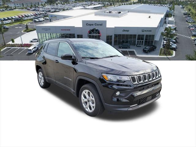 2025 Jeep Compass COMPASS LATITUDE 4X4