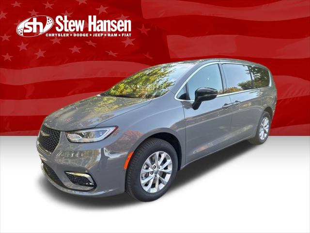2025 Chrysler Pacifica PACIFICA SELECT AWD