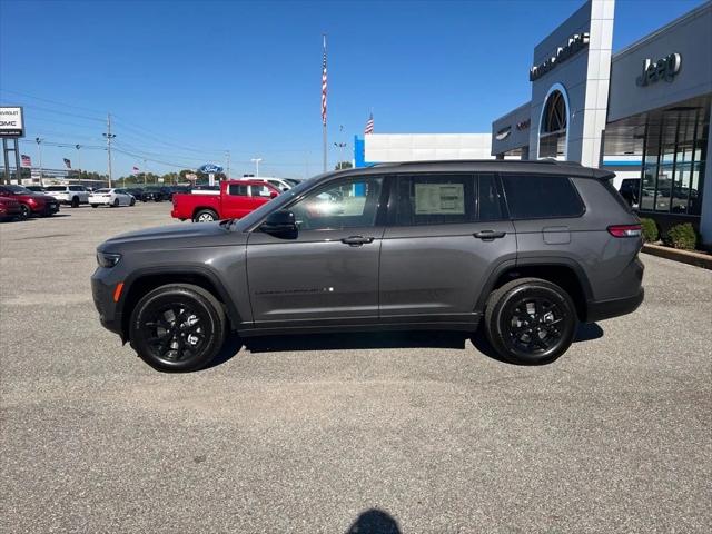2025 Jeep Grand Cherokee GRAND CHEROKEE L ALTITUDE 4X4