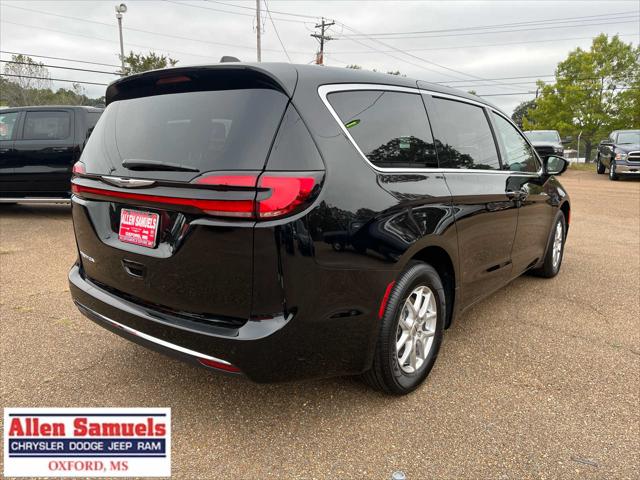 2025 Chrysler Pacifica PACIFICA SELECT