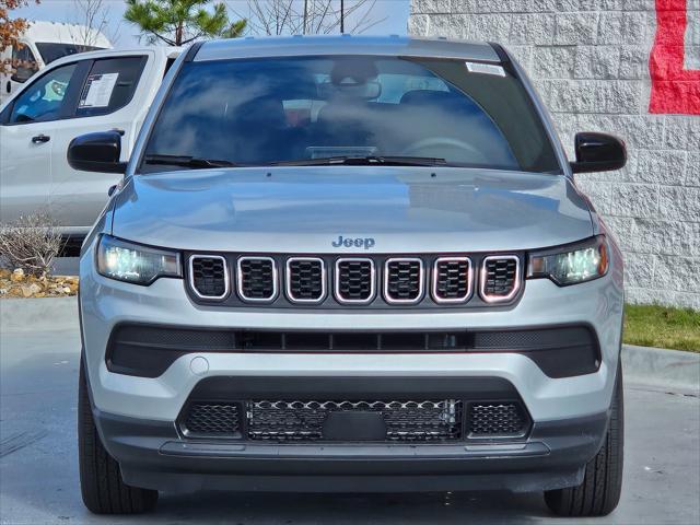 2025 Jeep Compass COMPASS SPORT 4X4