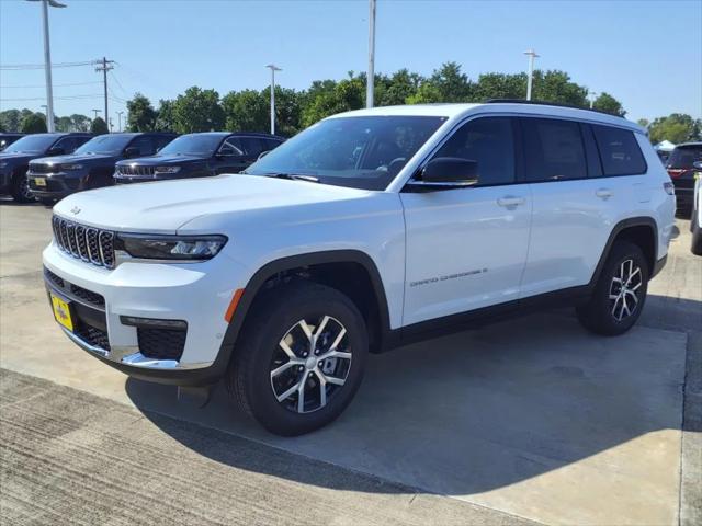 2025 Jeep Grand Cherokee GRAND CHEROKEE L LIMITED 4X4