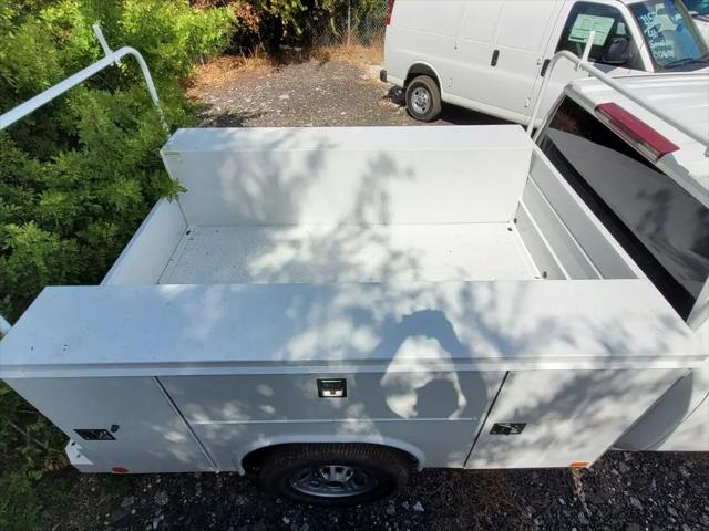 2024 Chevrolet Silverado 3500HD 4WD Crew Cab Long Bed Work Truck