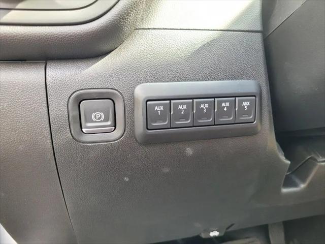 2024 Chevrolet Silverado 3500HD 4WD Crew Cab Long Bed Work Truck