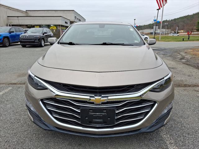 2022 Chevrolet Malibu FWD LT